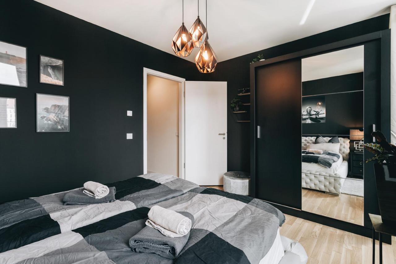 Stilvolle 4-Raumwohnung Im Zentrum Von Dresden Exteriör bild